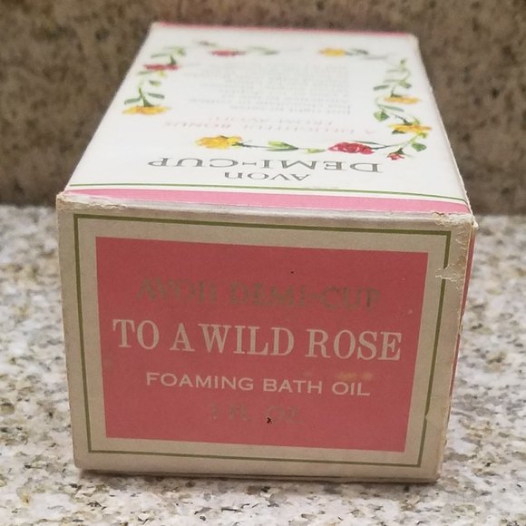 Avon Demi-Cup “To A Wild Rose” Full of Foaming Bath Oil 3 Fl. Oz. - Picture 3 of 11